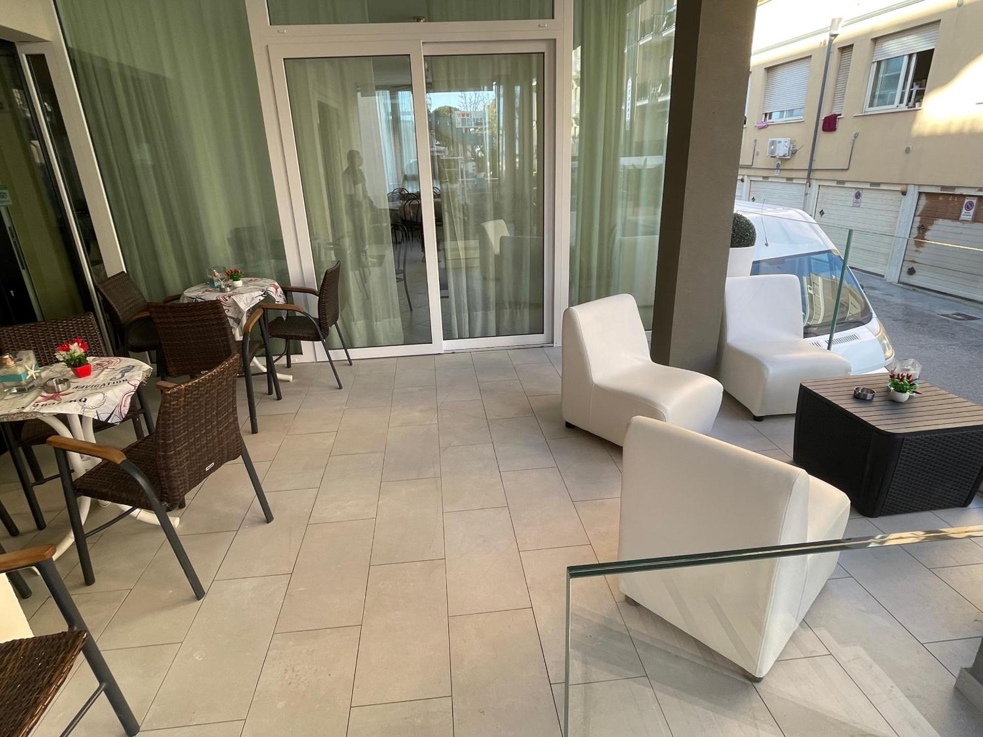 Hotel Vienna Rivazzurra Rimini Esterno foto