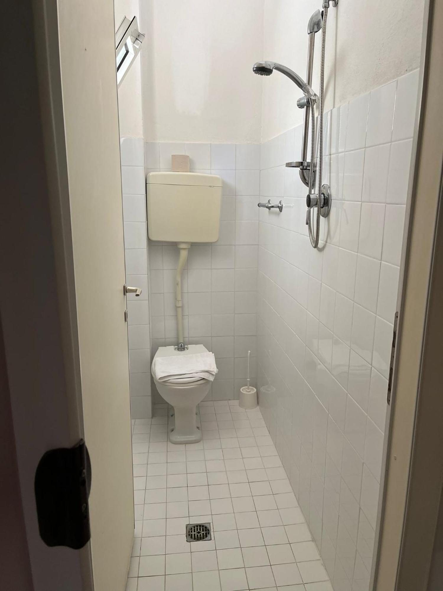 Hotel Vienna Rivazzurra Rimini Esterno foto